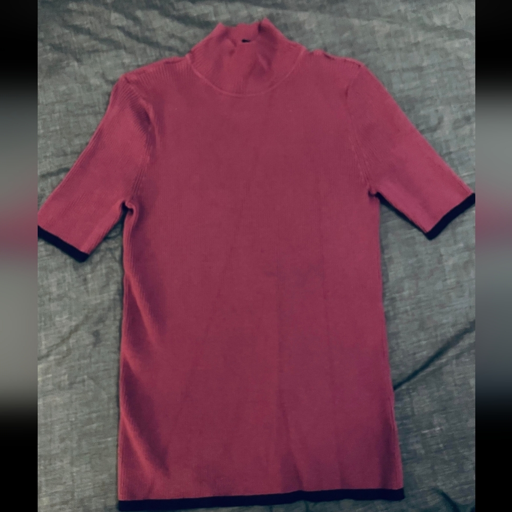 Kenneth Cole Sweater